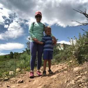 Meet your Posher, Raquel